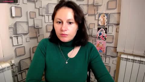 Chloe online show from October 4, 9:29 am