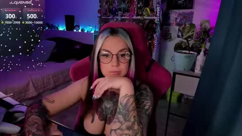 ChloeKohaku online show from February 14, 3:43 am