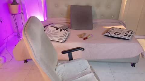 Chloe rosse online show from September 11, 1:29 am