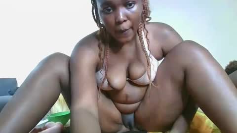 nei online show from March 11, 1:12 pm