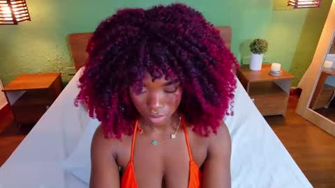 Snapshot of choco_goddess_ chatting on September 10, 1:45 pm Camila Love online show from September 10, 1:45 pm
