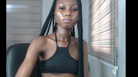 choco_petitqueen online show from November 24, 10:14 am