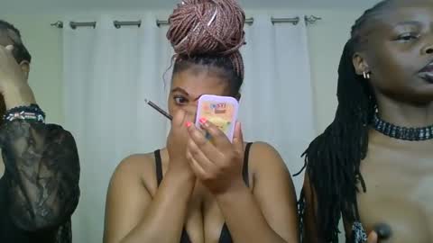 VIOLET online show from February 13, 4:43 am