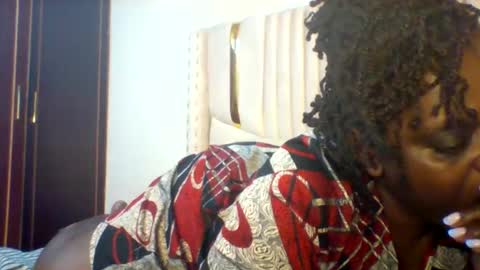 chocobabe002 online show from June 7, 6:13 pm