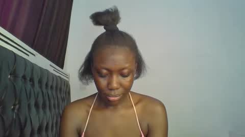 chocobear22 online show from November 28, 9:05 am