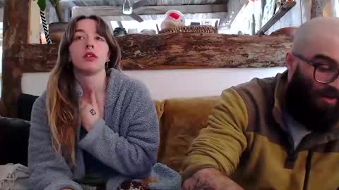 Snapshot of chocobear89 chatting on February 25, 2:04 pm chocobear89 online show from February 25, 2:04 pm