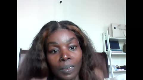 chocolatedrop_ online show from September 29, 3:22 pm