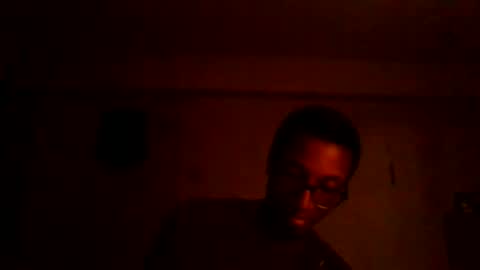 Chocolatinhermoso online show from November 18, 3:09 am