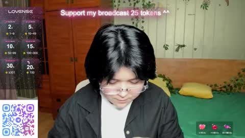 Snapshot of choe_bliss chatting on October 14, 3:53 am choe_bliss online show from October 14, 3:53 am