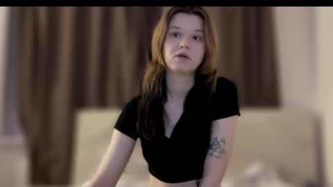 Lissa online show from November 23, 3:32 pm