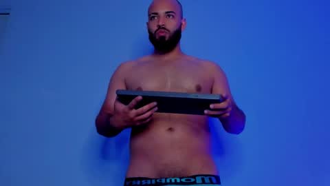 Chris Varden online show from March 17, 9:09 pm