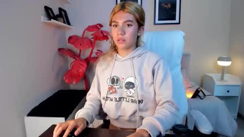 Chris online show from March 7, 10:21 pm