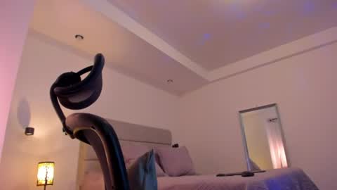 chrismorgan24 online show from August 1, 2:02 am