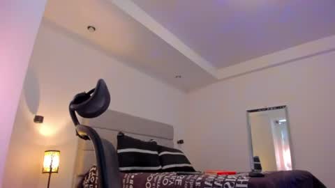 chrismorgan24 online show from June 27, 2:12 pm