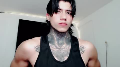 CHRIS  INDEPENT MODEL online show from February 22, 12:18 pm