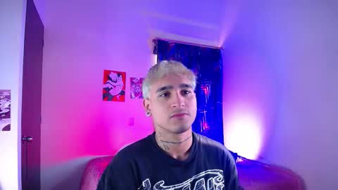 Christian Wang online show from March 1, 12:42 pm