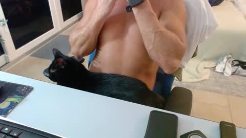 Michael USA online show from October 26, 12:22 am