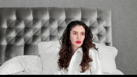 christinaconte online show from March 3, 5:52 pm