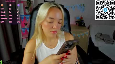 hristy3 online show from September 30, 12:10 am