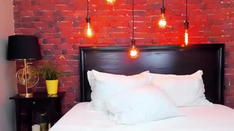 christyna_ross online show from September 10, 7:37 pm