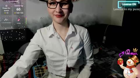 christyw3b online show from January 9, 10:15 pm