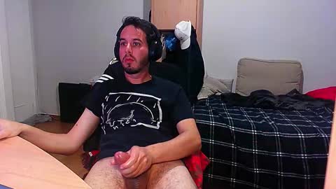 Chromefox123 online show from February 13, 7:06 pm