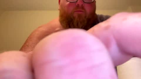 chubbsguy92 online show from September 10, 1:50 am