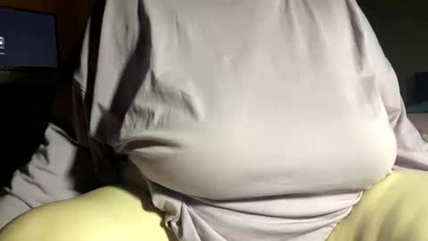 Kat online show from October 25, 12:17 pm