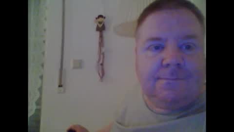 chubby_david online show from January 10, 11:10 pm