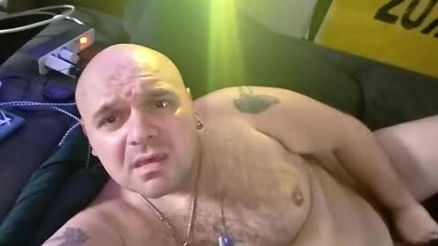 Snapshot of chubbyissy chatting on October 25, 7:19 am Chubbydutch man online show from October 25, 7:19 am