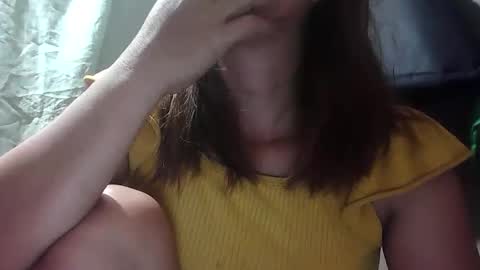 chuzy032094 online show from February 18, 7:24 pm