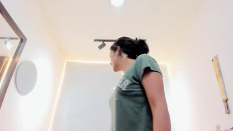 ...   ... online show from February 1, 4:09 am