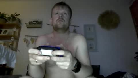 ciasnsyrize1996 online show from September 18, 9:19 pm