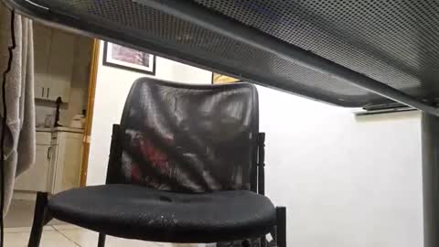 cigneska1 online show from December 2, 2:43 am