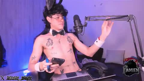 David     Independent Model online show from September 22, 3:21 am