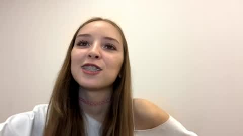 Aurora online show from April 25, 2:47 pm