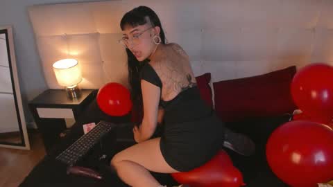 Cintya online show from February 24, 10:03 pm