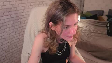 Jennie online show from November 5, 1:57 pm