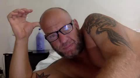 . online show from April 14, 10:02 pm