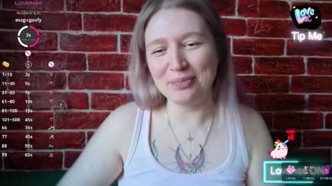 citrusblissss online show from March 26, 11:37 am