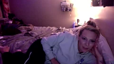 cj_wunderlust online show from November 6, 5:54 am