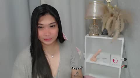 CLAIRE online show from May 24, 7:26 am