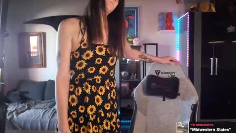 Clairedelilah online show from February 22, 8:09 pm