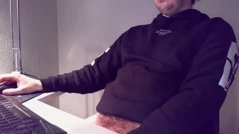 clamshive7 online show from March 29, 3:41 am