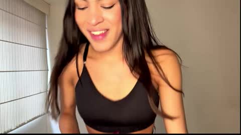 Clara  online show from February 16, 10:30 pm