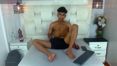 Clarense online show from November 16, 2:19 pm