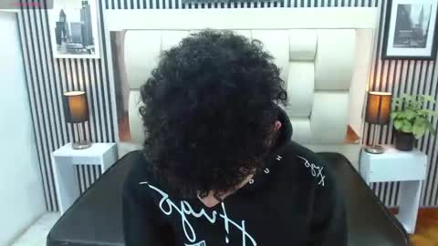 Clarense online show from November 3, 1:56 pm