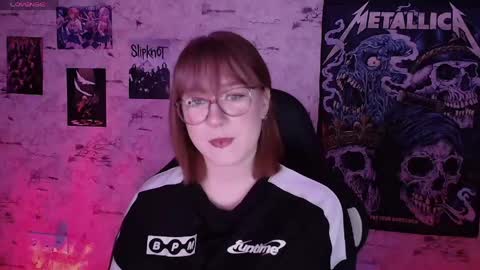 Clarissa online show from May 4, 8:15 pm