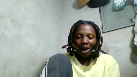 clarisse98 online show from March 31, 12:49 pm