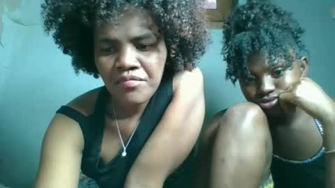 clarisse98 online show from October 17, 1:15 pm